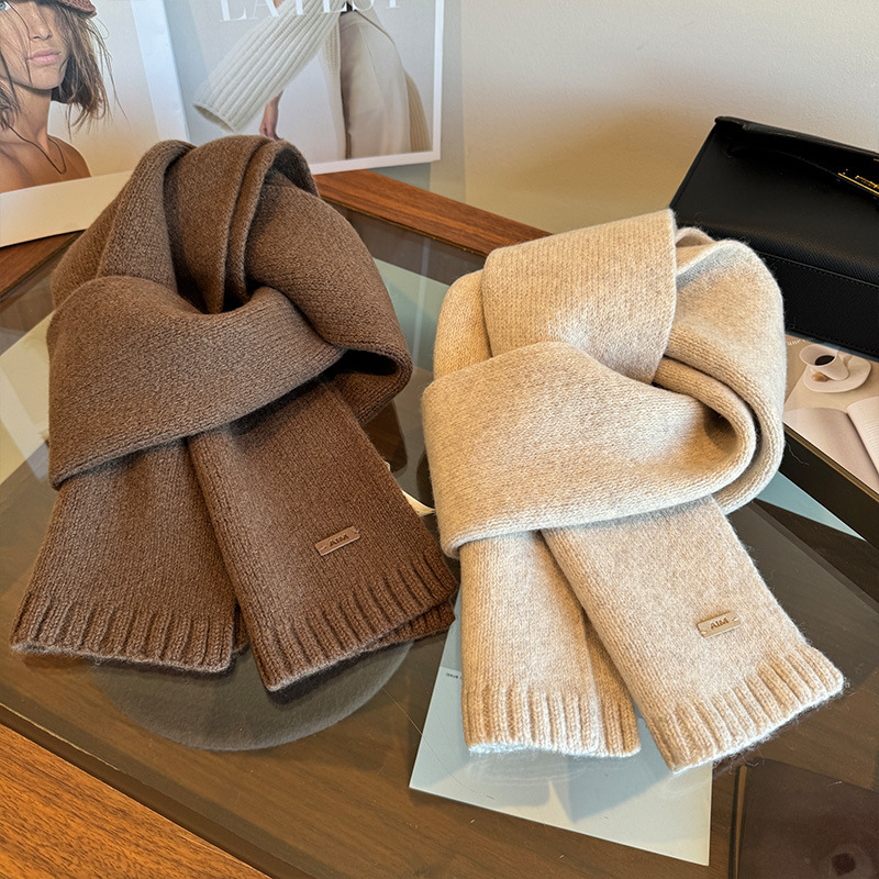 100% nouvelles femmes laine écharpe châle hiver chaud doux solide tricot marque de mode Bandana dame laine couverture foulards conception Echarpe