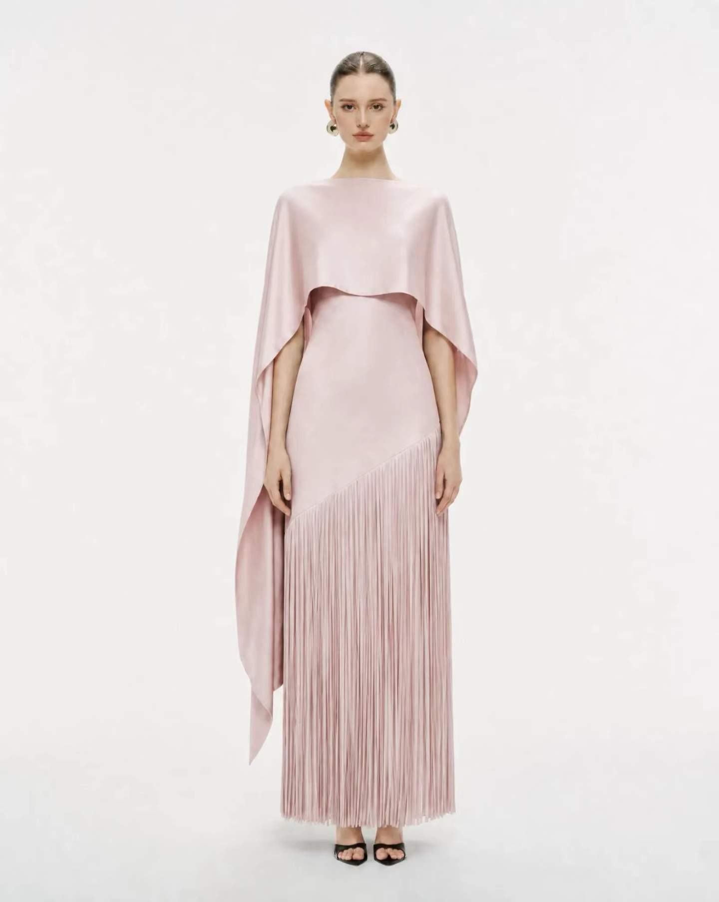 Robe longue de luxe 2026 de haute qualité en satin à franges avec cape assortie, style Abaya élégante, pour femme