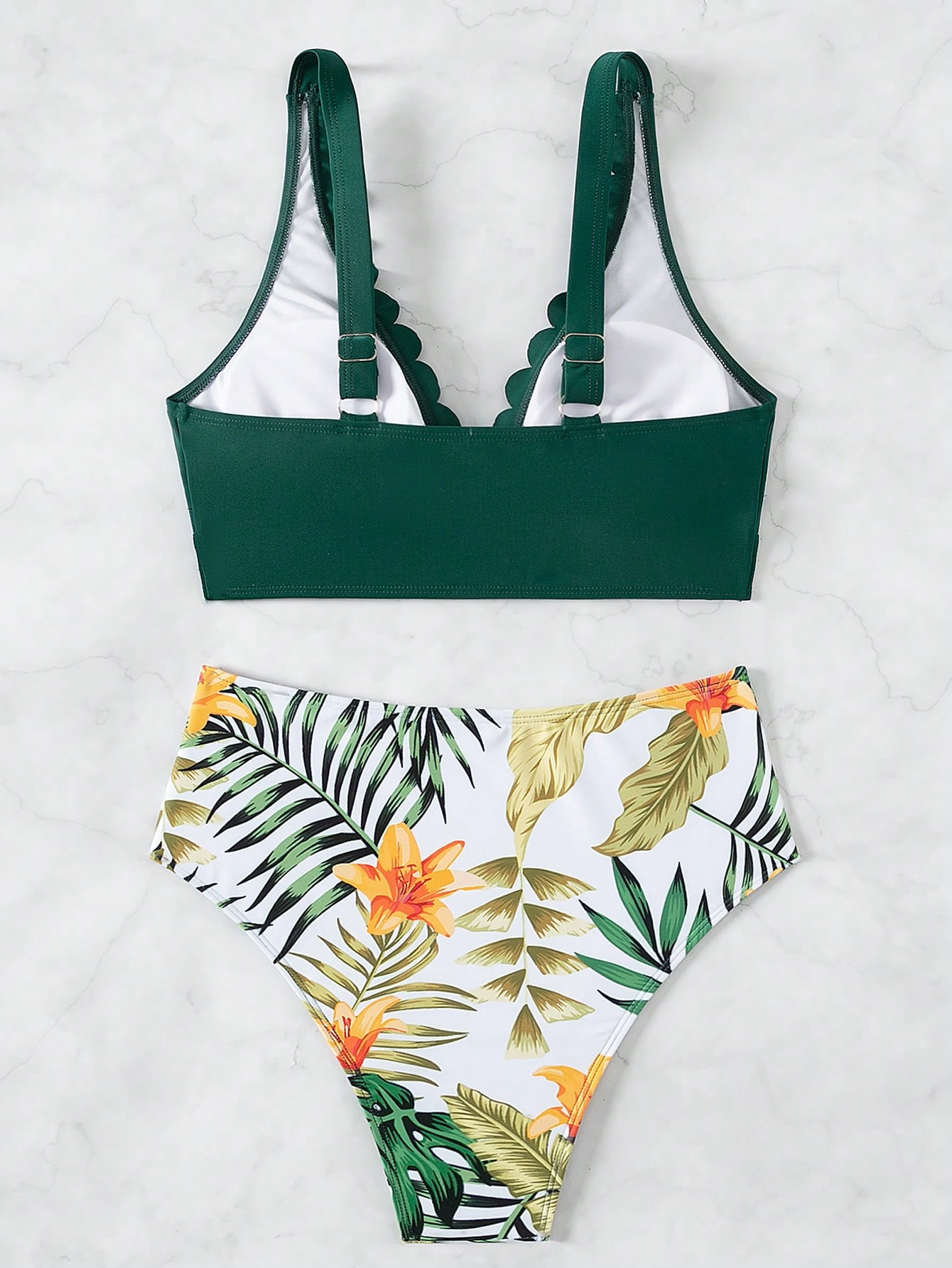 Ensemble bikini à bords festonnés pour femmes, haut court à col en V avec bas à taille haute à imprimé tropical, maillot de bain deux pièces pour la plage
