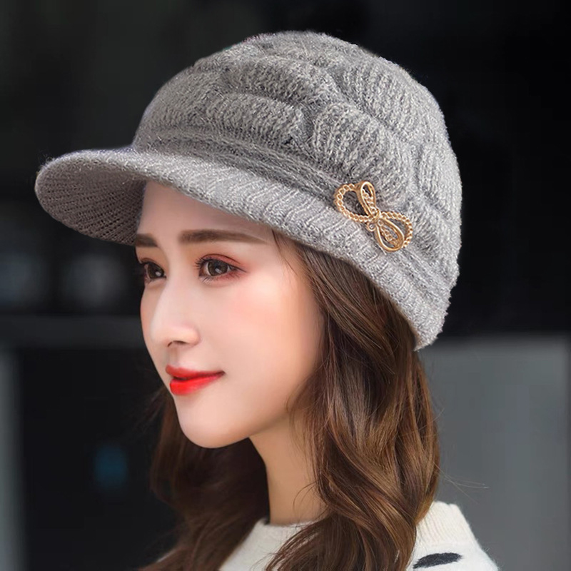 Chapeau chaud d'hiver tricoté, casquette décontractée pour maman, chapeau de grand-mère en peluche épaisse doublée de polaire, laine chaude, cadeau de noël