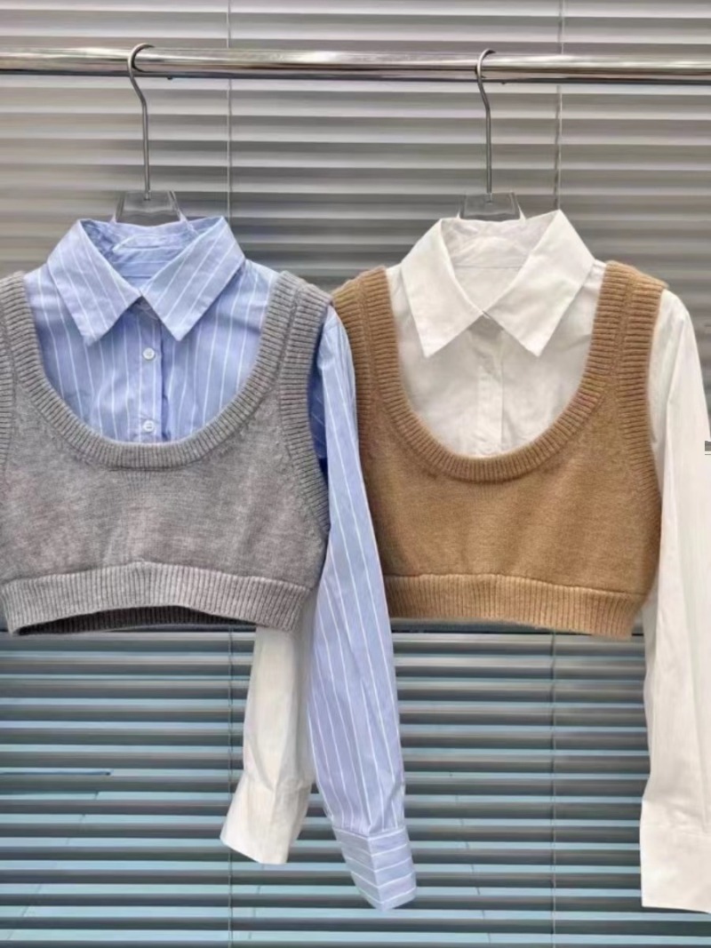 Débardeur élégant à rayures bleues pour femme, chemise blanche