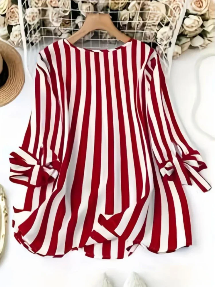 Grande taille femme mode printemps Plaid T-shirt col en v pull léger dessus respirants Style européen et américain plage voyage vêtements