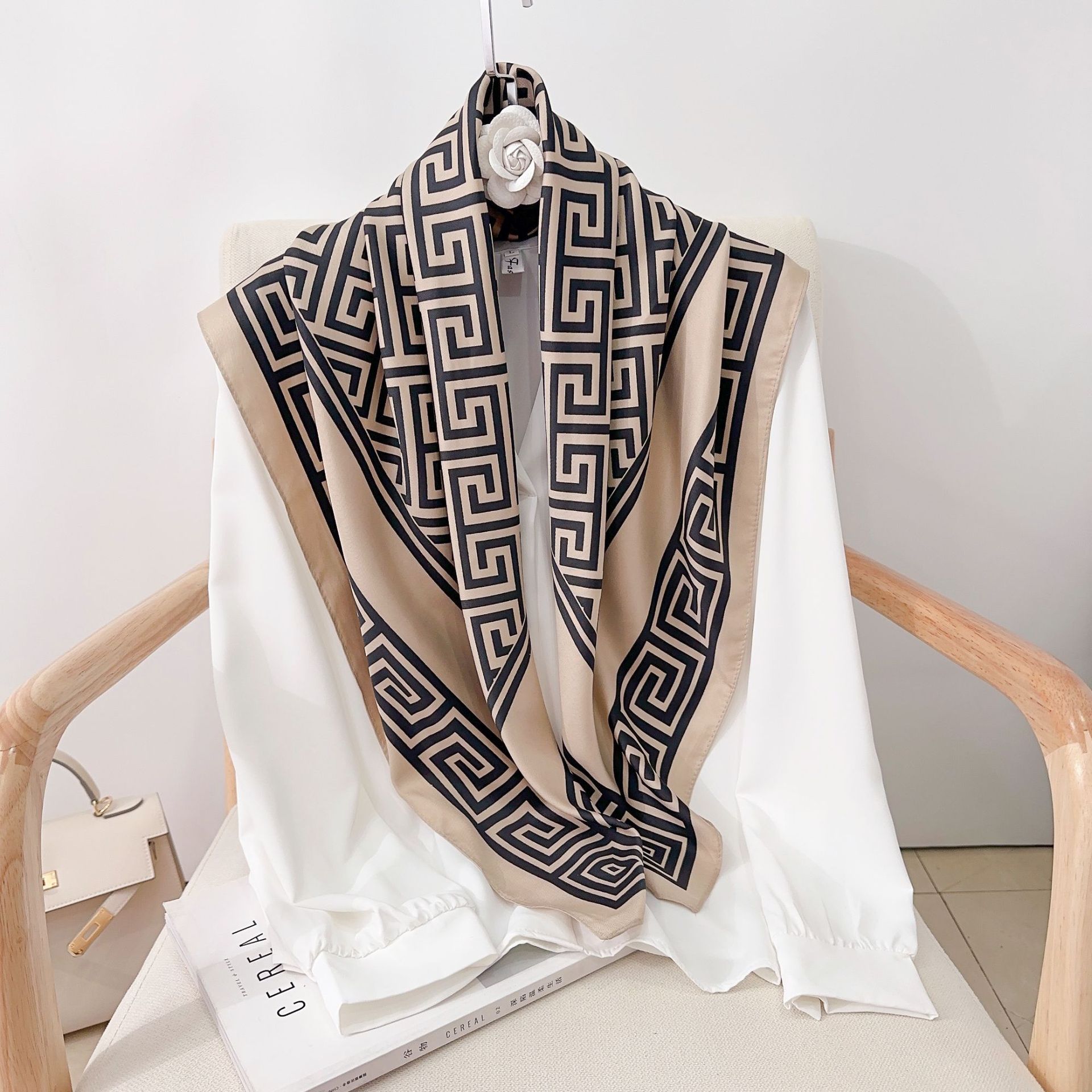 Châle carré en sergé imprimé pour femme, foulard de la présidence féminine, bandana pour les cheveux et les mains, écharpes de tête, hijab, protection solaire, 90cm