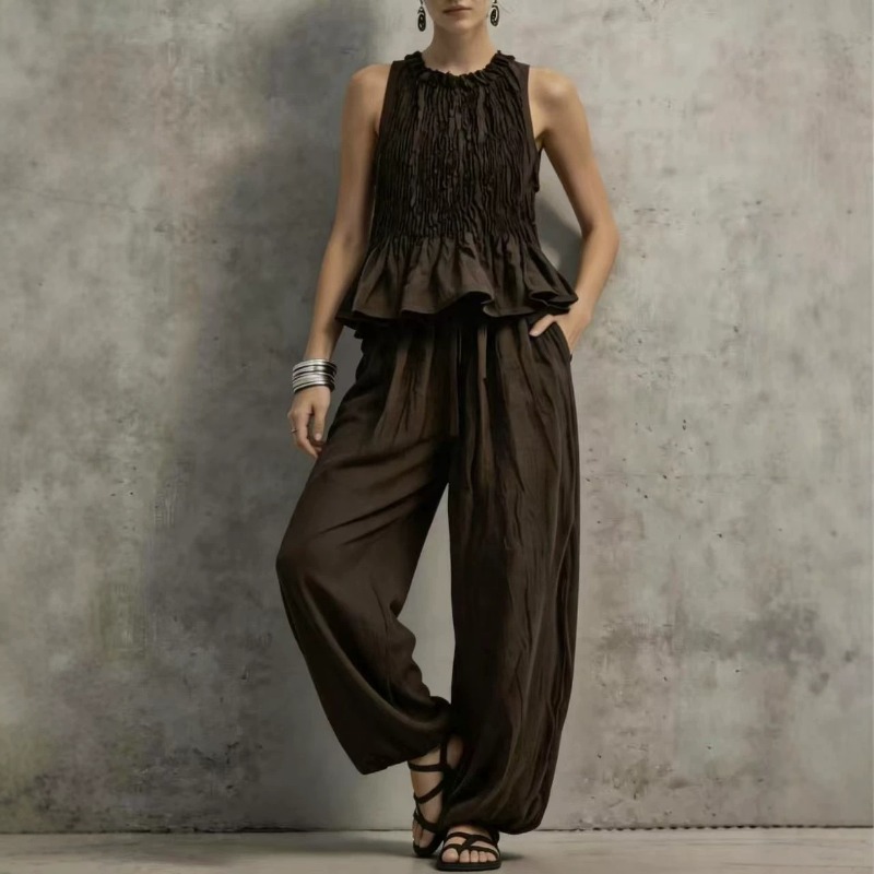 Ensemble décontracté d'été pour femme : Haut plissé smocké sans manches style rétro et pantalon large à volants, 2 pièces vintage