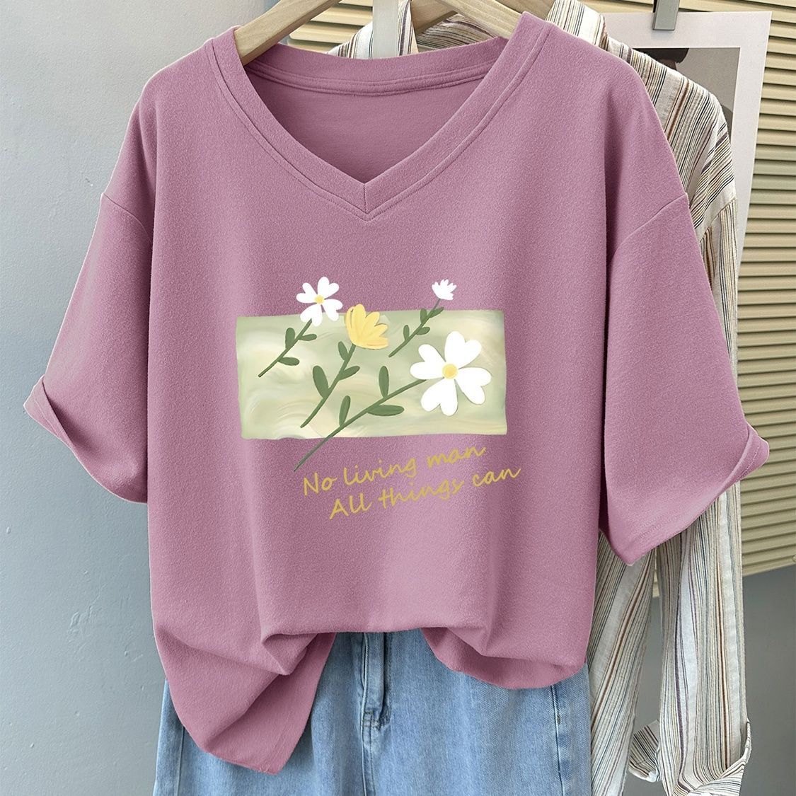 T-shirt d'été en coton à motif dessin animé pour femme, col en V, grande taille XL-6XL (jusqu'à 150 kg), haut décontracté pour femme