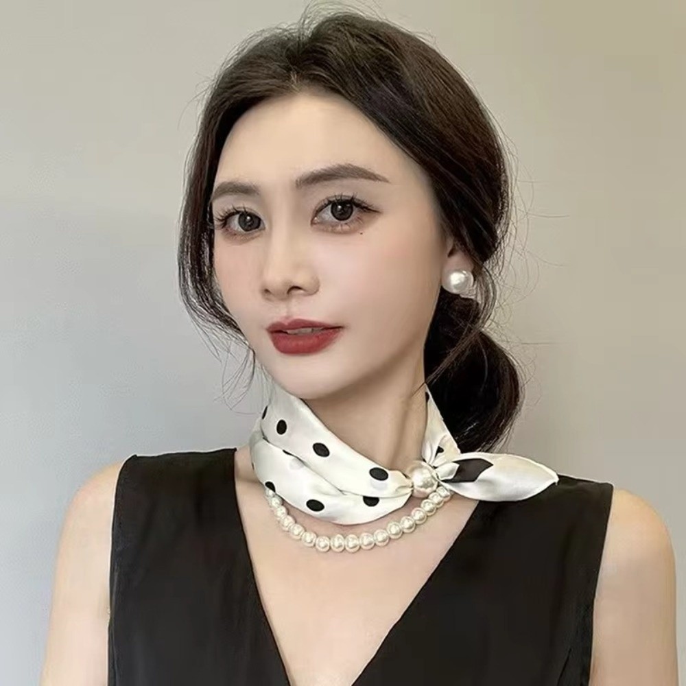 Élégant foulard de cou à boucle magnétique avec collier chaîne de perles, écharpe fine en satin, foulard étroit et doux