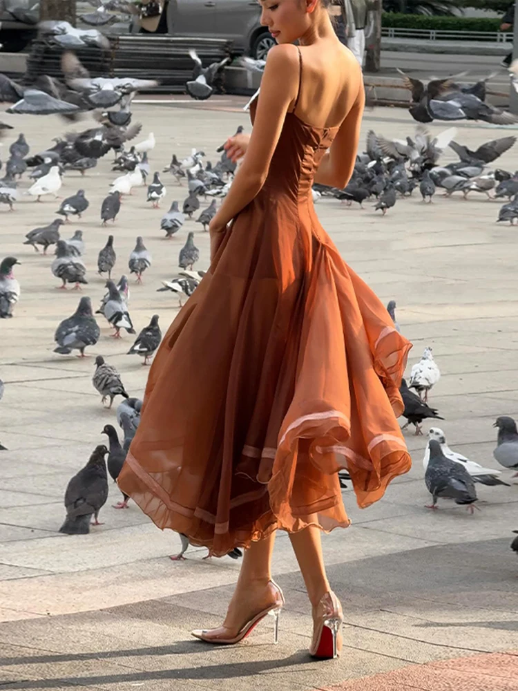 Robe de bal chic en mousseline pour femme, élégante, à fines bretelles, ourlet à volants, coupe trapèze, pour l'été 2026, idéale pour mariage et soirée