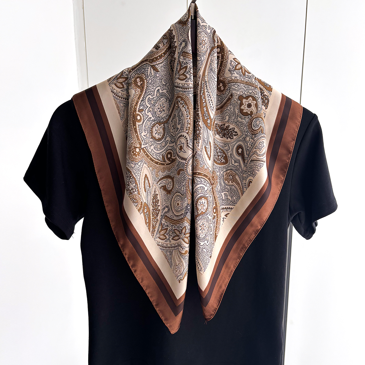 Foulard carré de luxe imprimé Floral pour femmes, bandeau doux, Foulard, Hijab, bandeau Paisley, sac, ruban Bandana