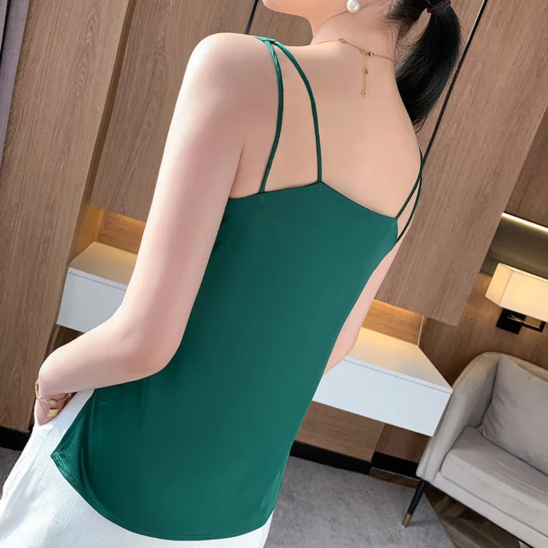 Camisole en soie glacée pour femmes, col en v, débardeur en Satin blanc, mûrier, haut court d'été pour dames, chemisier sans manches solide