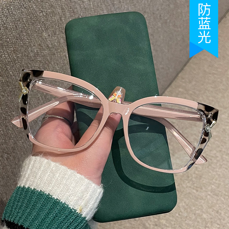 Lunettes tendance pour femmes, nouveau Style, Anti lumière bleue, montures de lunettes européennes et américaines