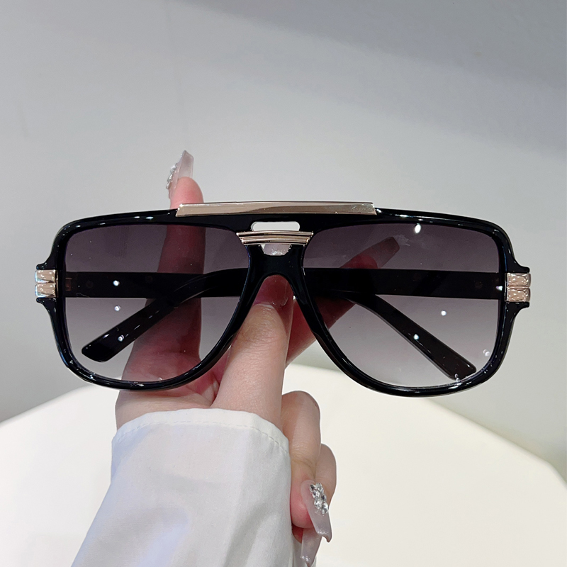 Nouvelles Lunettes de Soleil Pilote Vintage 2026 pour Hommes, Monture Double Pont Carrée Tendance, Lunettes de Soleil d'Extérieur pour Femmes, Design de Marque de Luxe