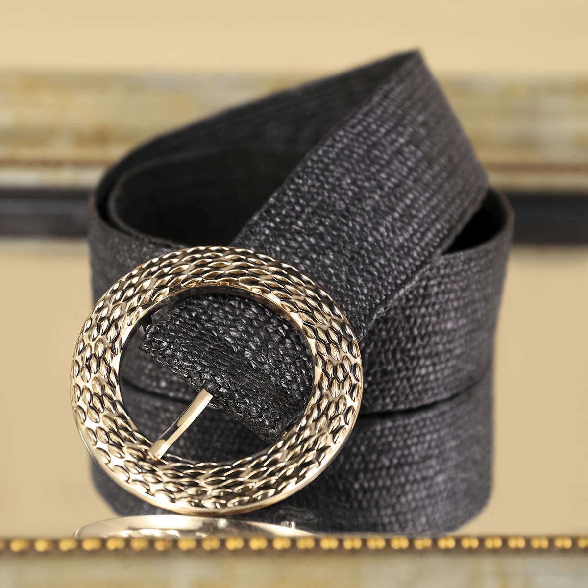 Ceinture dorée pour femme, style bohème, accessoire de mode tendance, boucle en métal, indispensable pour les tenues de shopping et le quotidien