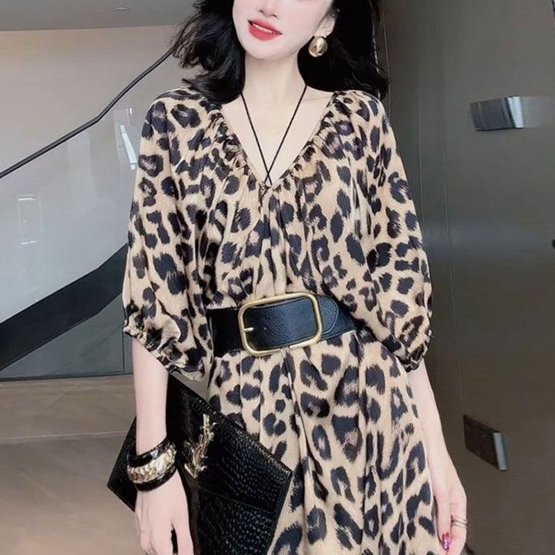 Robe longue léopard décontractée à manches mi-longues pour femmes, col en V, plis, ceintures trapèze, vêtements élégants, mode d'été, sexy