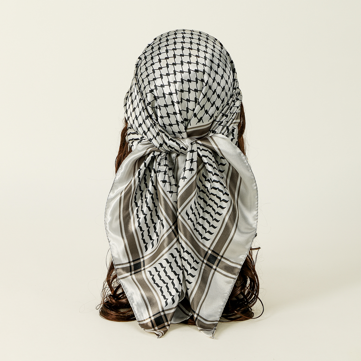 90*90 cm arabe Satin soie carré écharpe femmes musulman Hijab châles foulard dames élégant décontracté bandeau cheveux écharpe