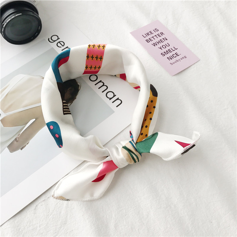 Écharpe de cheveux en satin imprimé animal pour femme, petit carré, soie, cou, anneau, foulard de tête d'hiver, mode de luxe, 2020