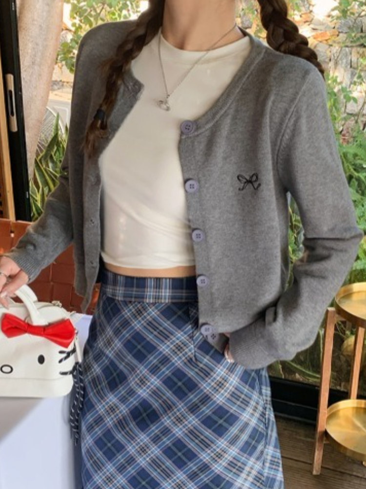Cardigan tricoté à col rond pour femme, haut à simple boutonnage, Style coréen, avec nœud brodé, couleur unie, pull à manches longues, automne hiver