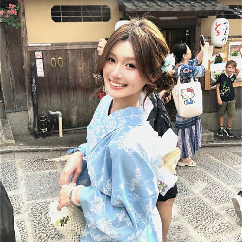 Robe kimono japonaise de style amélioré, Yukata traditionnelle pour femmes, tenue pour séance photo et photographie thématique