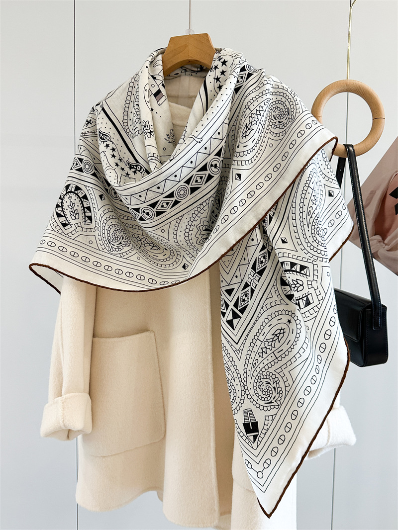 Écharpe en laine et soie mélangée pour femme, grands châles chauds de luxe, Bandanas, étole de 135cm, accessoires de noël, haute qualité, hiver