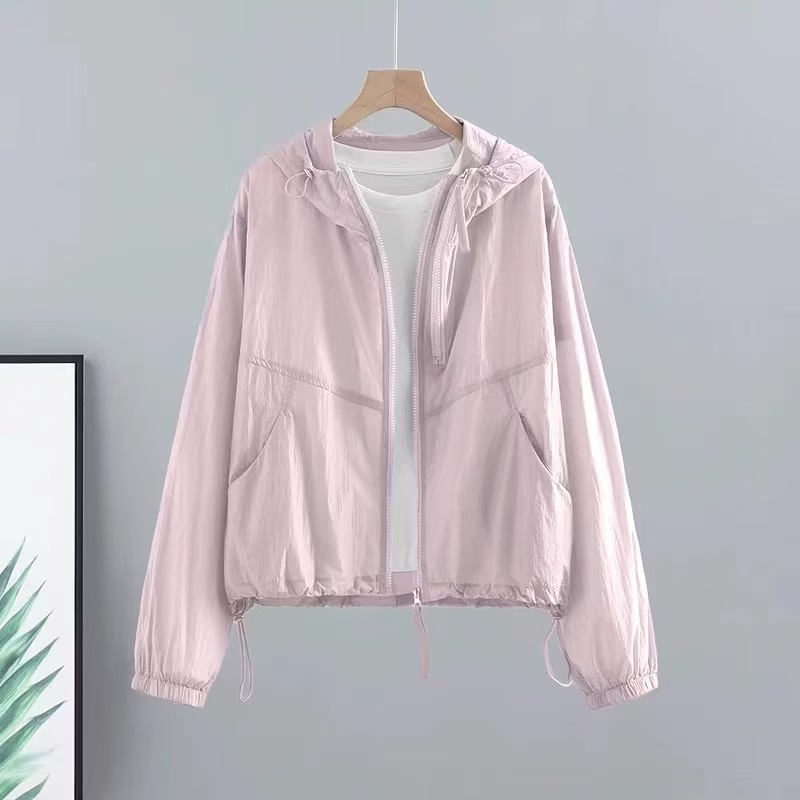 Manteau Femme 2026 Nouvelle Collection Été – Veste Anti-UV Décontractée Ample à Capuche avec Cordon de Serrage Légère et Tendance