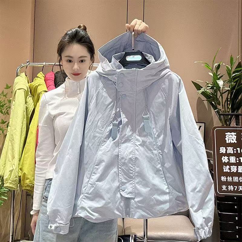 Veste à capuche 2025 nouvelle veste trench-coat uniforme de baseball Joker grande taille conception ample veste haut femme