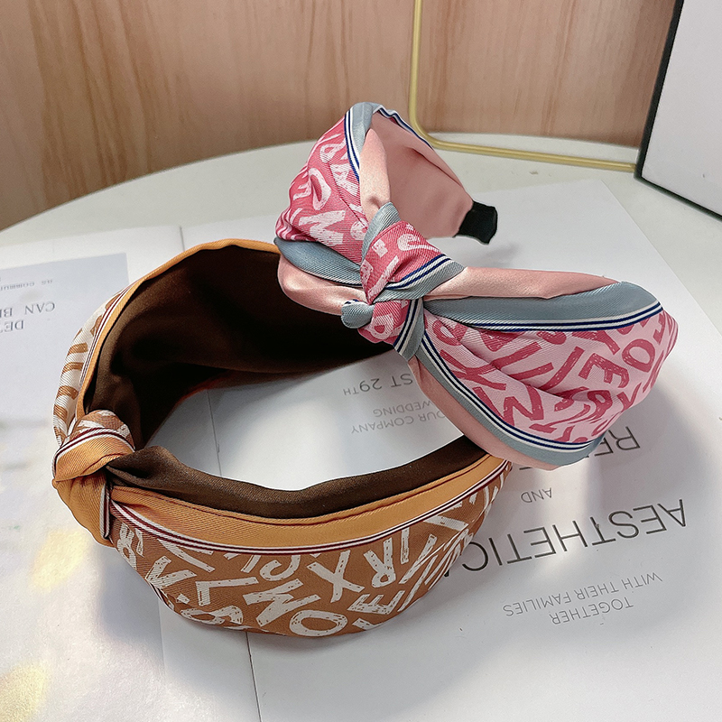 Bandeau à nœud central pour femme, large côté, fleur de lettre, bandeau de sauna, turban décontracté, accessoires pour cheveux de voyage, nouvelle mode