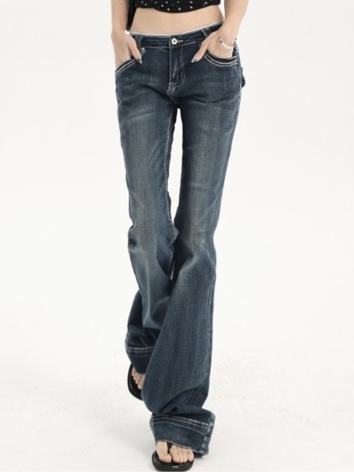 Jean bootcut vintage délavé taille basse pour femme, coupe légèrement évasée, style rétro Y2K