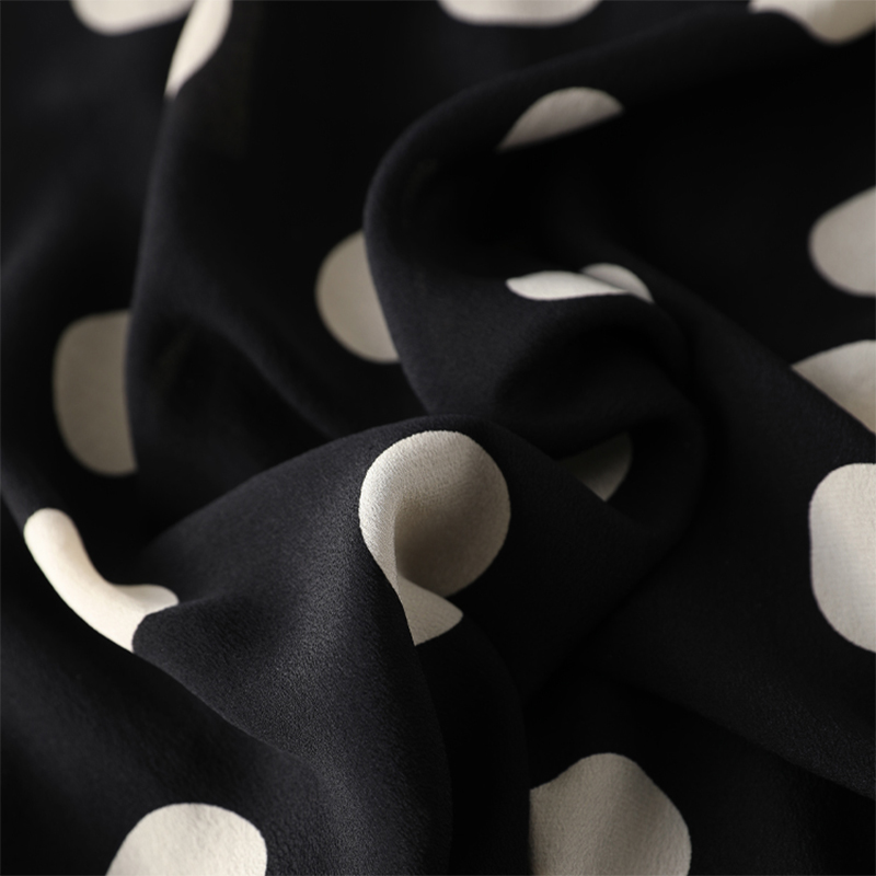 InjT-shirt-Chemise à manches courtes en pansement de mûrier pour femme, chemisier à pois noirs, grande taille, bureau, dame, M, L, XL, MM142, 100%