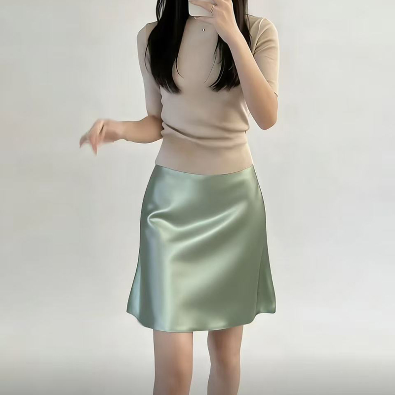 Jupe Courte Élégante Femme Taille Haute en Satin Style Coréen 2026 – Jupe Courte Évasée à Volants avec Fermeture Éclair pour Dames