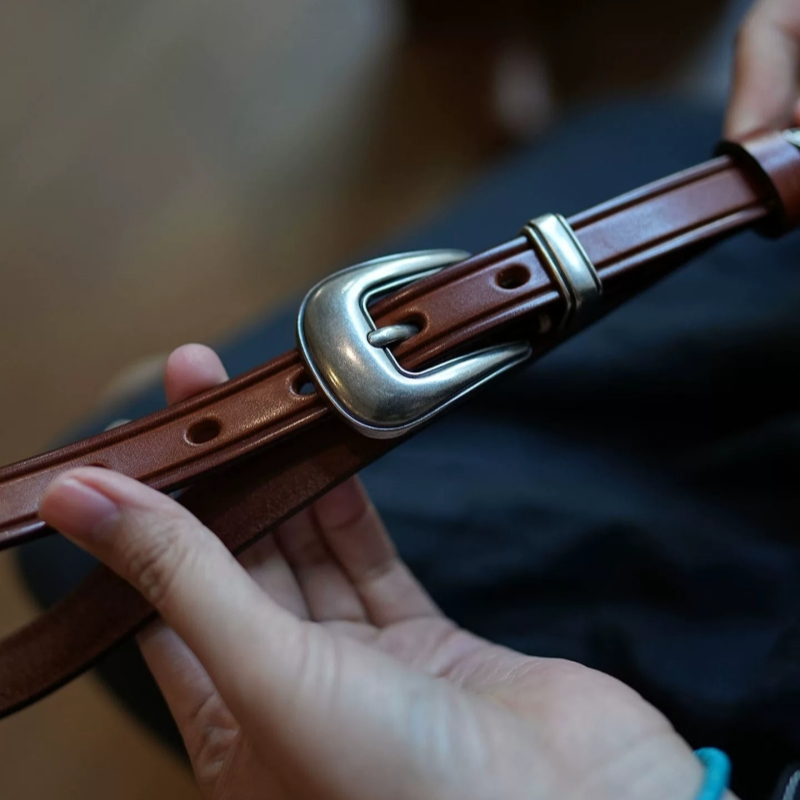 Ceinture fine en cuir véritable pour femme, design de créateur, polyvalente et simple, pour jeans, robes et pantalons