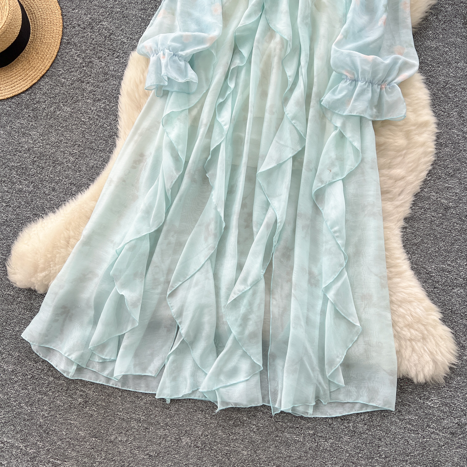 Robe sexy et slim, col en v, épaules dénudées, perles, Chic, été, fée, vêtements de vacances pour femmes, robes de plage