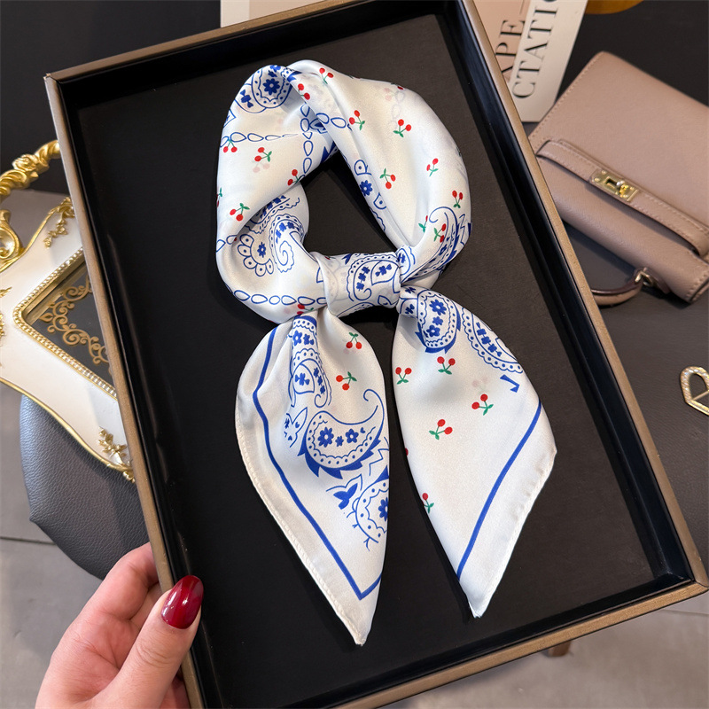 Foulard imprimé Paisley rose pour femmes, Foulard carré en soie, Bandana, Foulard féminin, décoration à la mode, Hijab, cravates pour dames