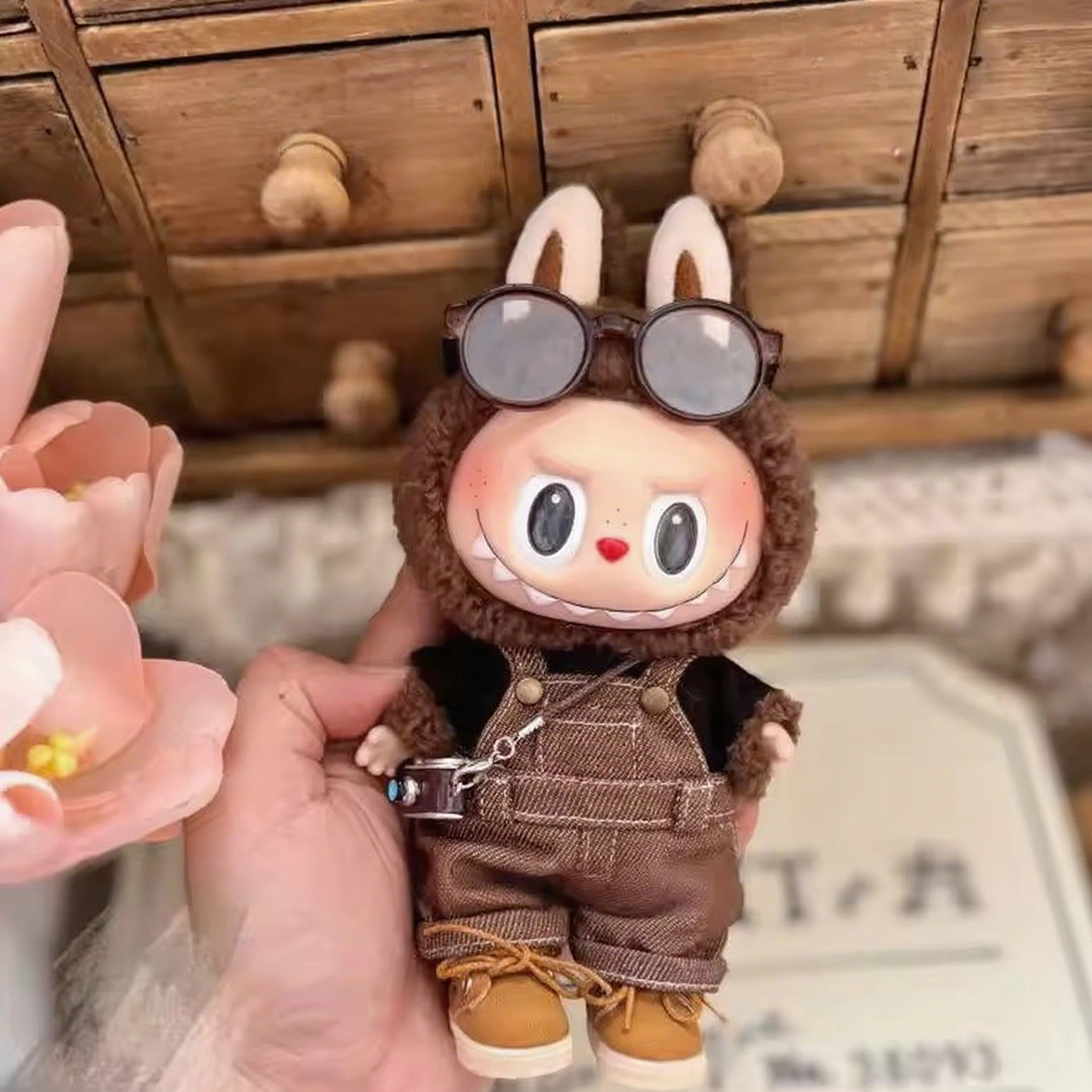 Vêtements de poupée en peluche mignons pour Labubu, salopette couleur bonbon solide, pantalon, tenue, accessoires de poupées