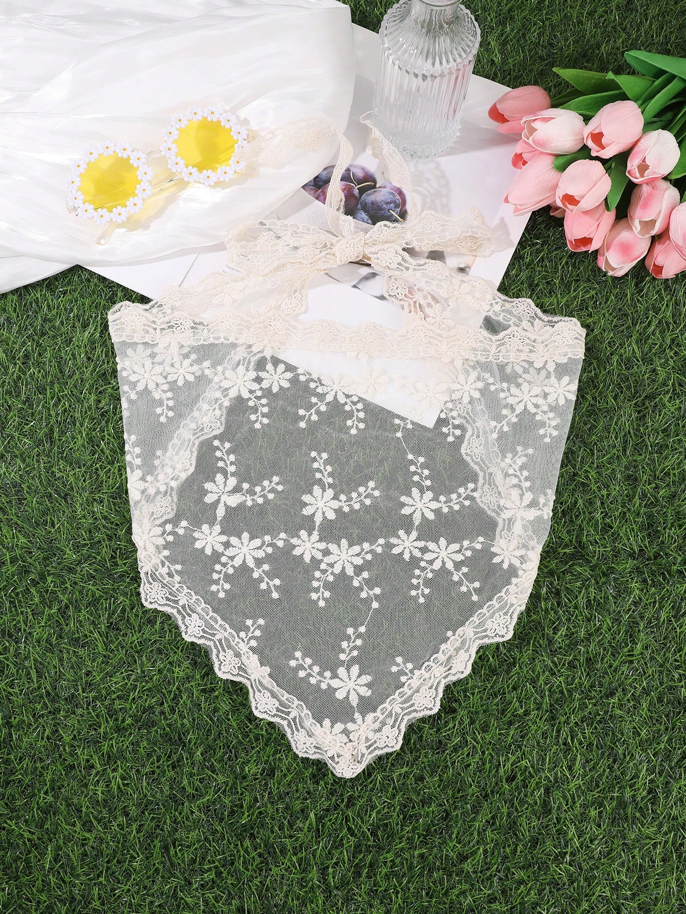 Foulard triangulaire vintage en dentelle florale transparente pour femme, avec bordure en dentelle ondulée, accessoire de cheveux pour les vacances, bandeaux et bandanas de plage