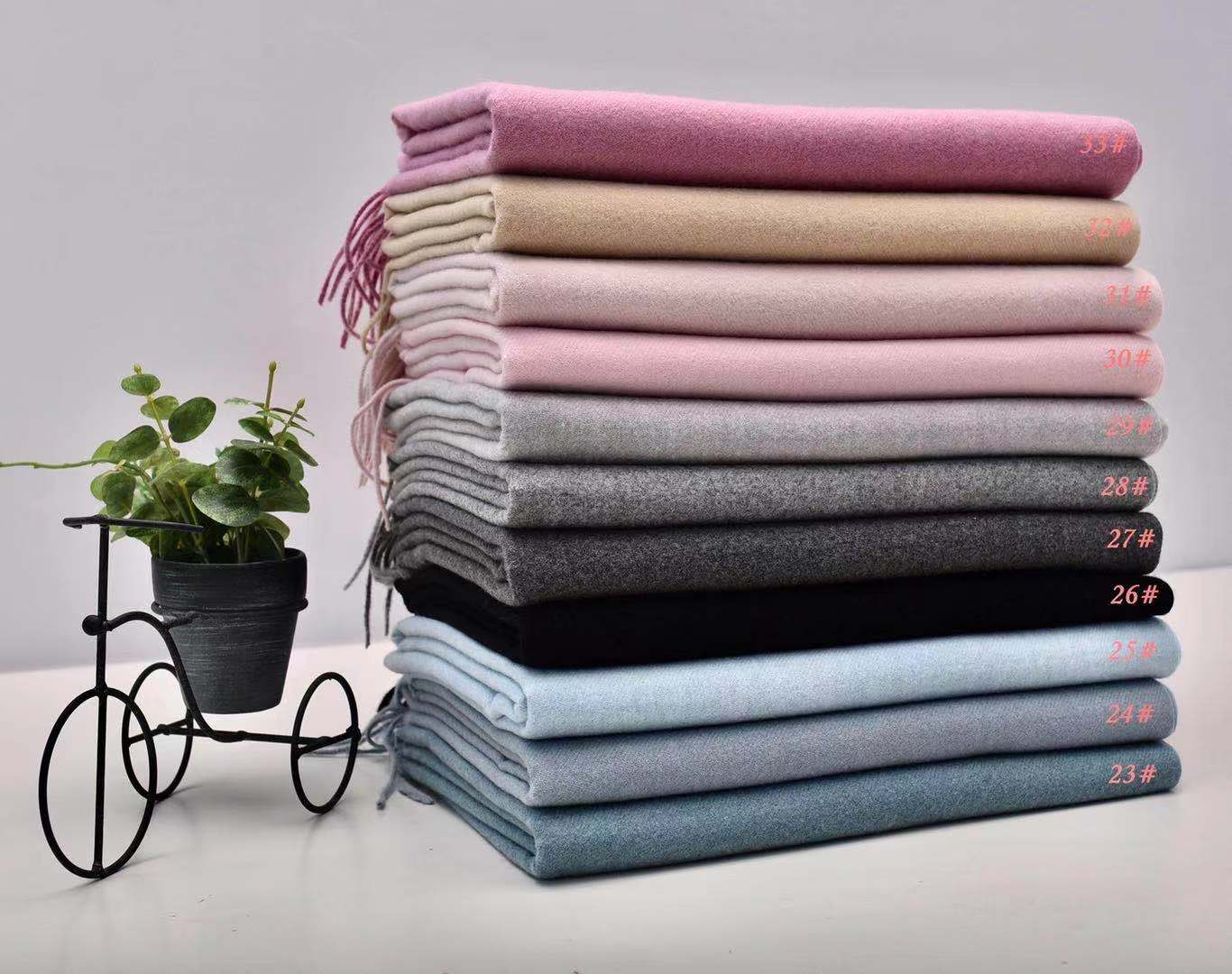 VISROVER Nouvelle Écharpe d'Hiver pour Femme en 41 Couleurs, Châles Féminins à la Mode, Toucher Cachemire, Écharpes d'Hiver de Couleur Unie, Hijab d'Hiver