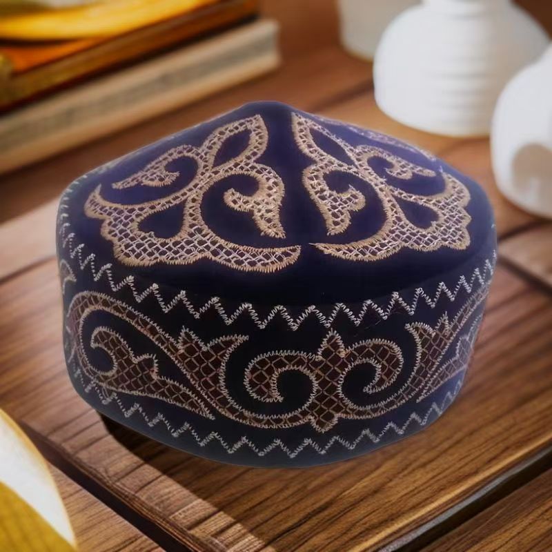 Casquettes de Style Kazakh pour femmes et hommes, chapeaux de fête de danse sur scène, mode noir bleu Kufi musulman Hijab, broderie faite à la main