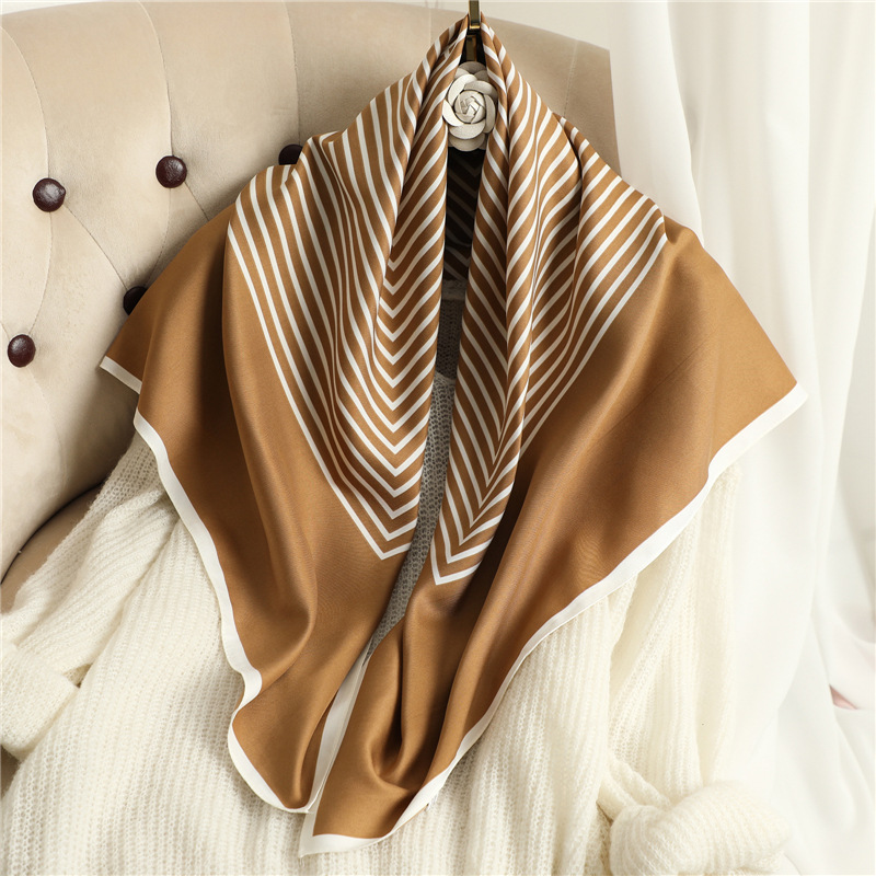 Foulard en Soie 90x90cm de Marque de Luxe, Imprimé Rayures Sergé, Grandes Écharpes, Hijab, Châle de Protection Solaire, Bandana, Foulard, Écharpe, Cache-cou pour Femme