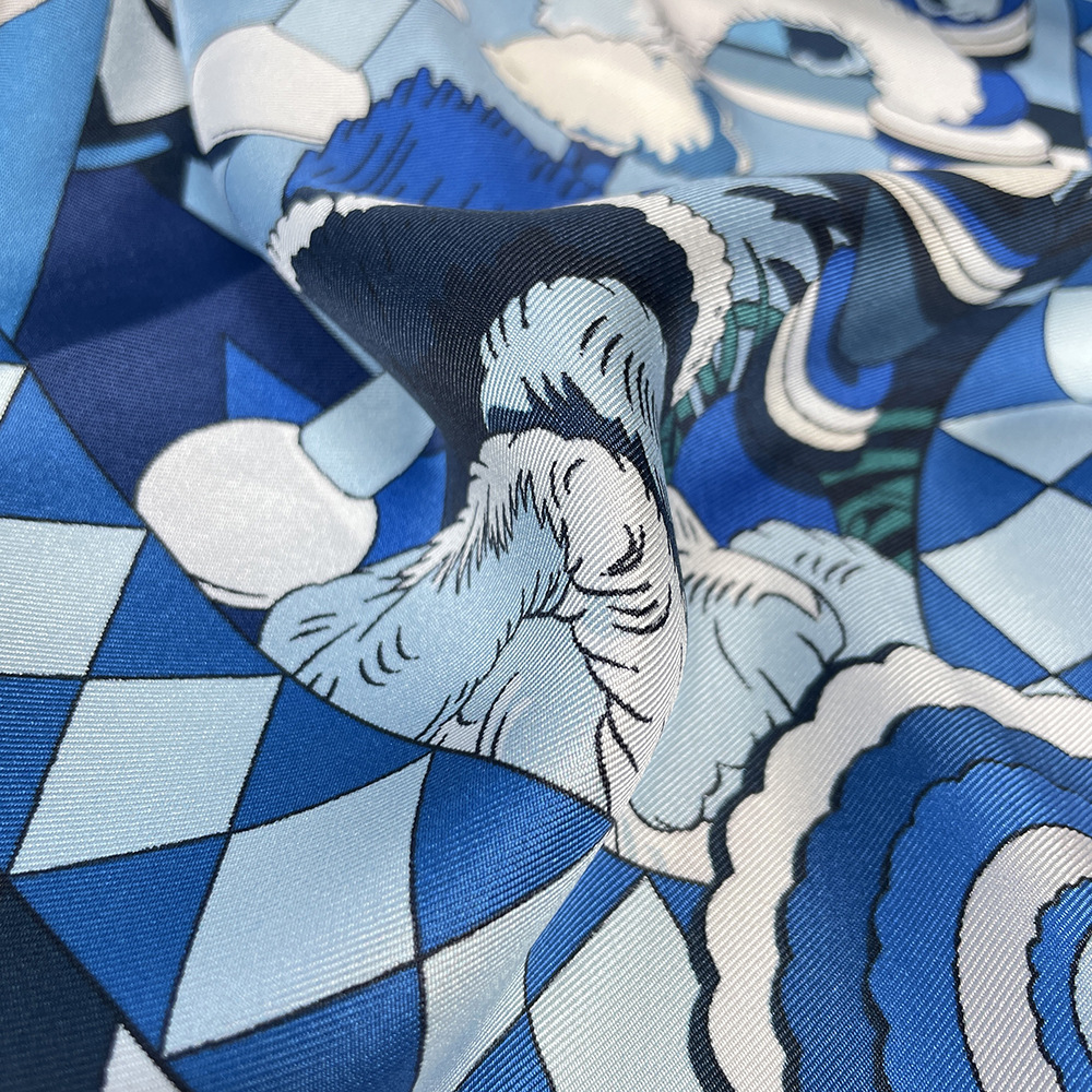 Écharpe en soie à imprimé cheval 90CM Écharpes en twill pour femmes Écharpes de luxe de designers Châles Décoration de la tête, des cheveux et du cou Cadeau pour amoureux et mère