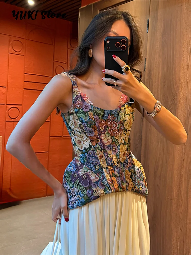 Corset pour femme à imprimé floral, cintré à la taille, chic, sans manches, dos nu, avec fermeture éclair, débardeur slim, mode été 2026, hauts élégants pour femme.