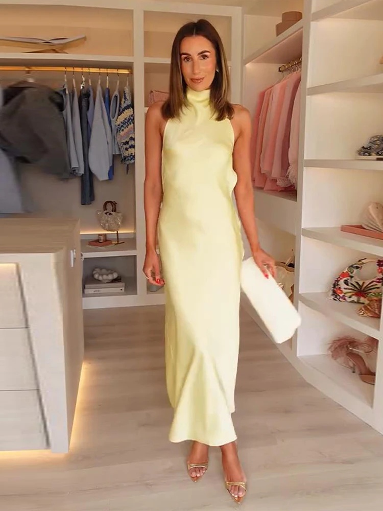 Robe longue de soirée pour femme, élégante, en satin, dos nu, style halter, plissée, sans manches, jaune, pour l'été