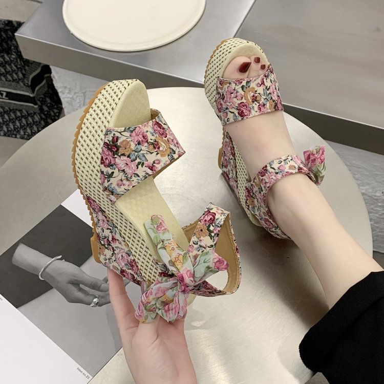 Personnalisable dentelle chaude loisirs femmes compensées talon femmes chaussures 2025 été sandales fête plate-forme talons hauts chaussures femme chaussures
