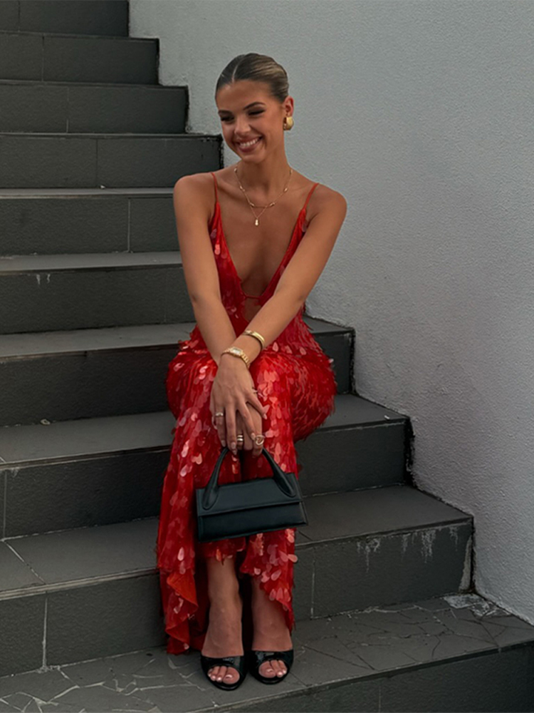 Sexy paillettes longue fronde robe de soirée femmes col en V sans manches rouge Maxi mince Robes femme 2025 été dame hanche paquet Robes nouveau