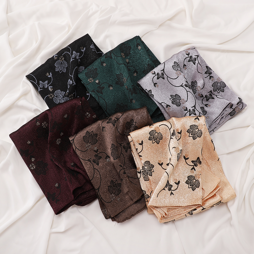Hijab en satin pailleté de qualité supérieure, imprimé feuilles et fleurs rétro, foulard respirant et soyeux, couvre-chef islamique pour femmes, châle élégant