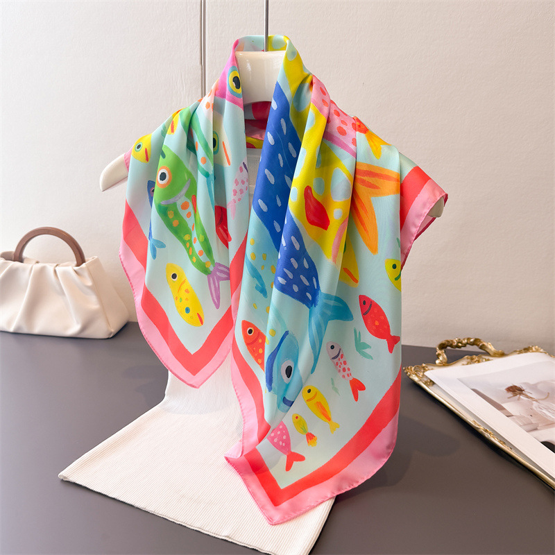 Foulards carrés en soie à motif poisson coloré pour femmes, élégants hijabs toutes saisons, écharpes décoratives pour le cou, bandanas doux
