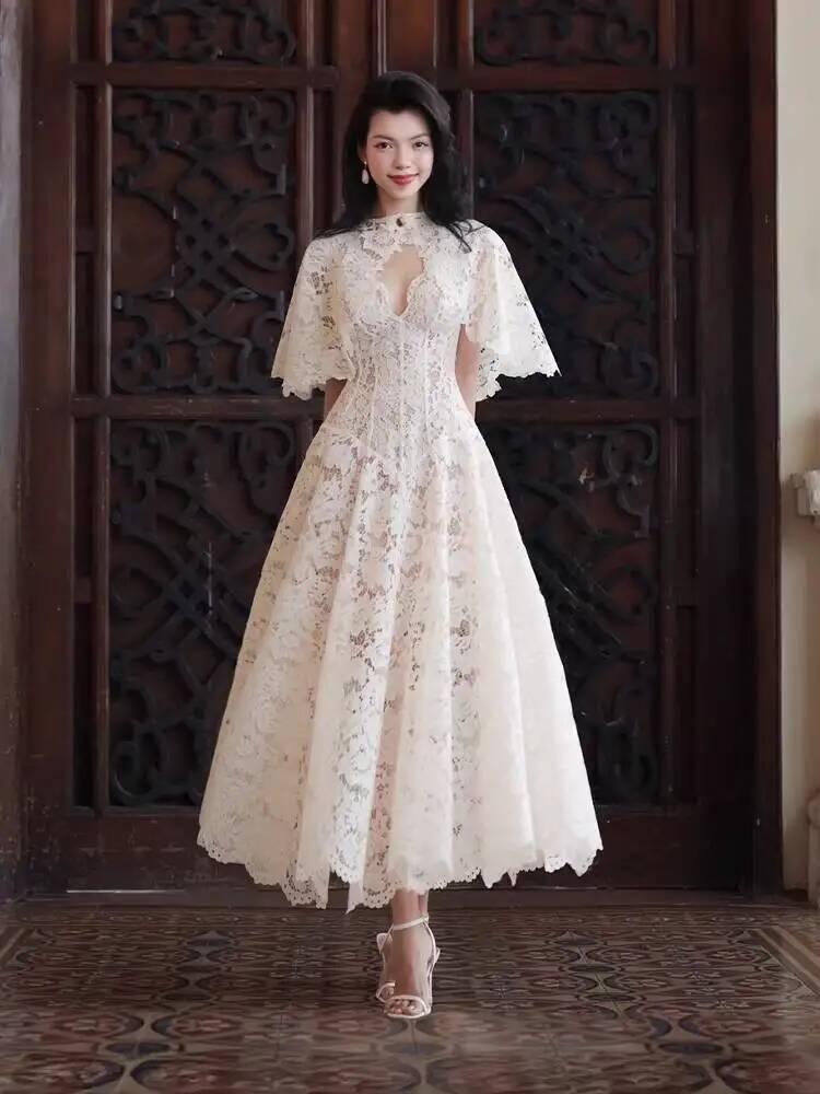 Robe de soirée élégante QMQA pour femme, broderie dentelle, taille haute, amincissante, avec châle, nouvelle collection 2026 QM1185