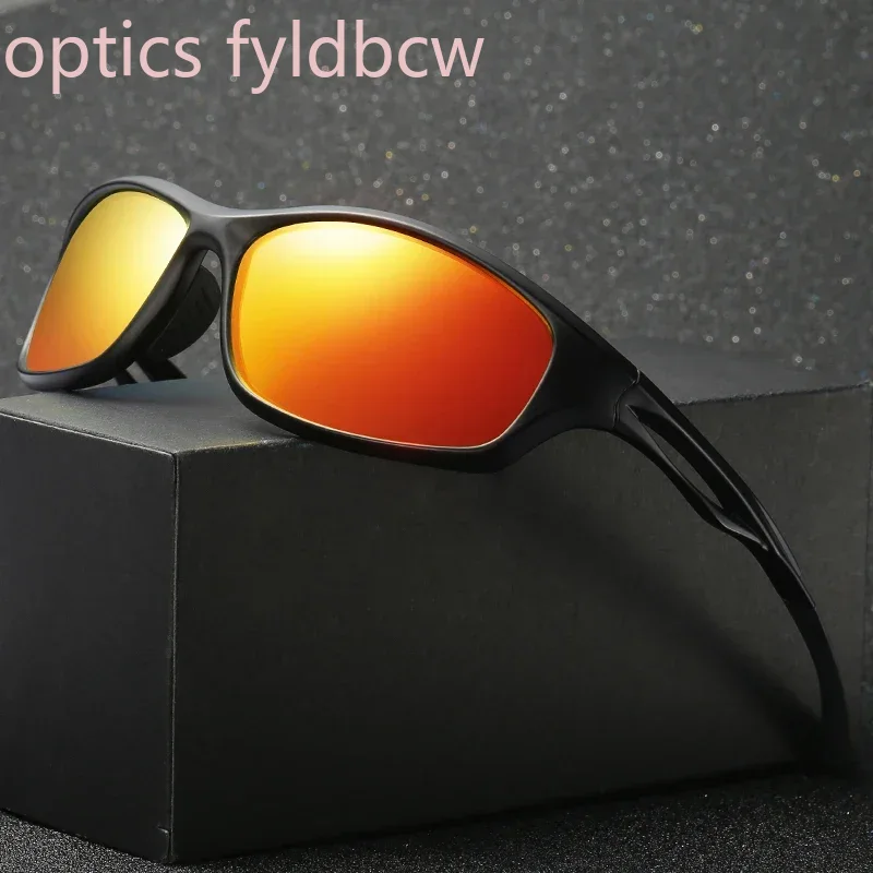 Lunettes De Soleil Homme UV400 Polarisées Plein Air Conduite Plage Sport Enveloppantes Stylées Tendance Légères Confortables Élégantes Flexibles Classiques Élégantes Vintage Modernes Luxe Oversize Grandes Carrées
