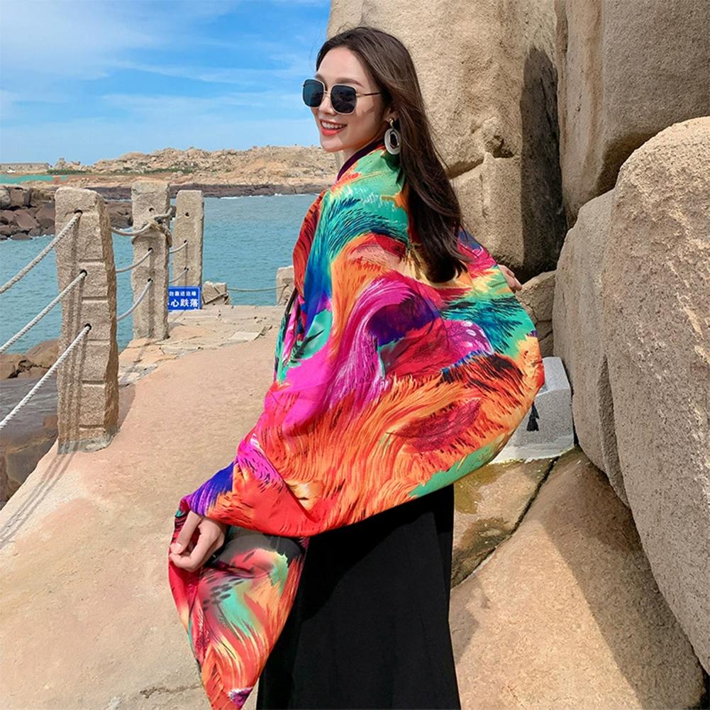 Sarong de plage coloré à imprimé plumes pour femme, grand châle en mousseline de soie anti-UV, écharpe de couverture pour bikini, idéal pour les voyages et la plage