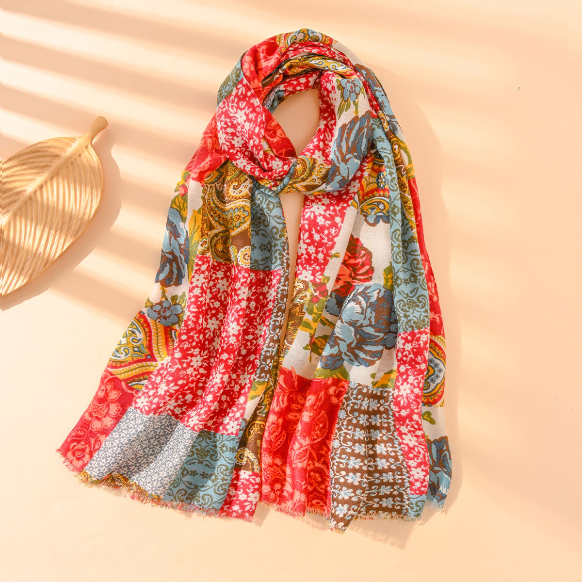 Nouveau Style femmes élégant foulards floraux châles multicolores Bandana Design de mode Style hawaïen gland Protection solaire châles