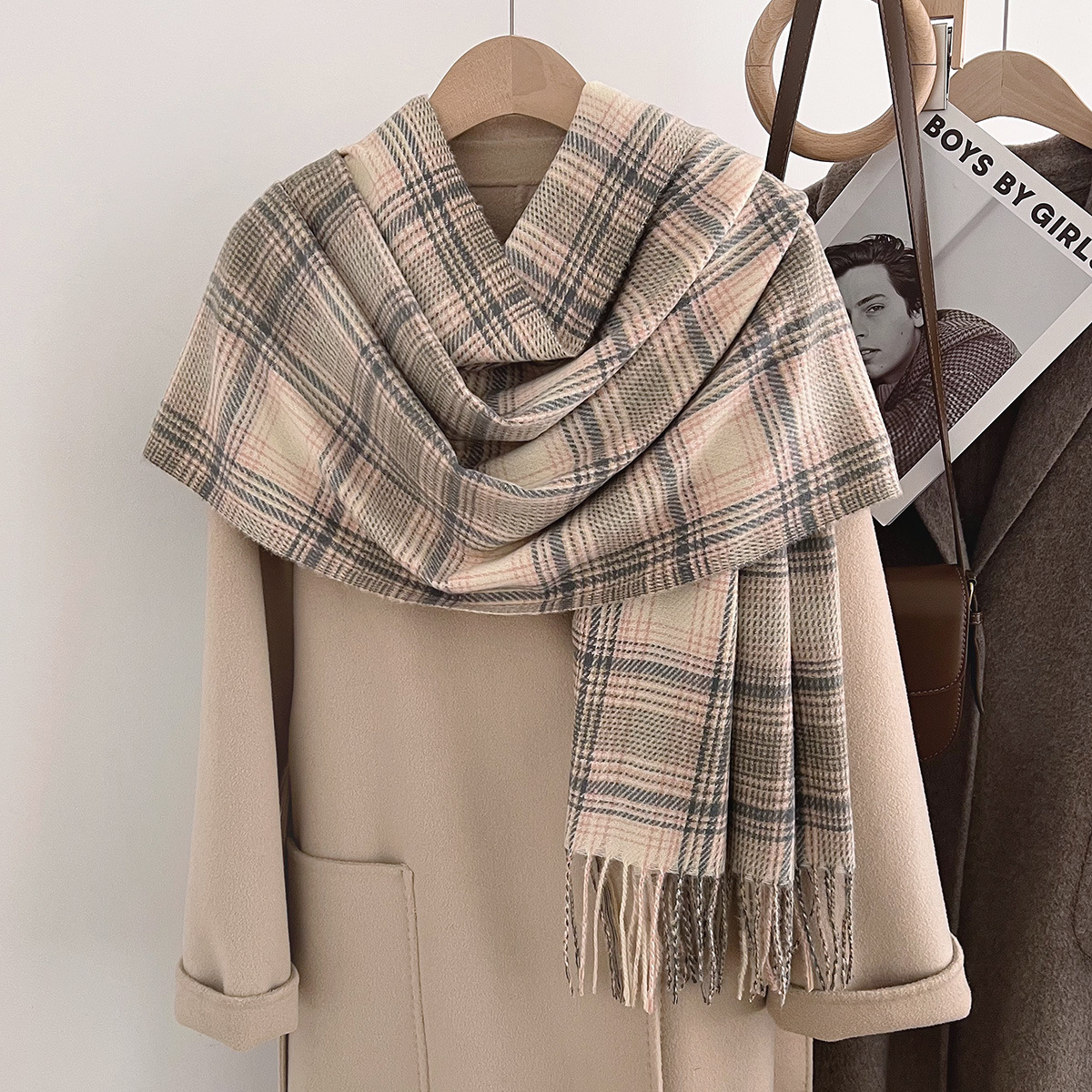 Marque de luxe Plaid cachemire écharpe femmes hiver chaud Pashmina britannique classique treillis gland Echarpe silencieux dame châles
