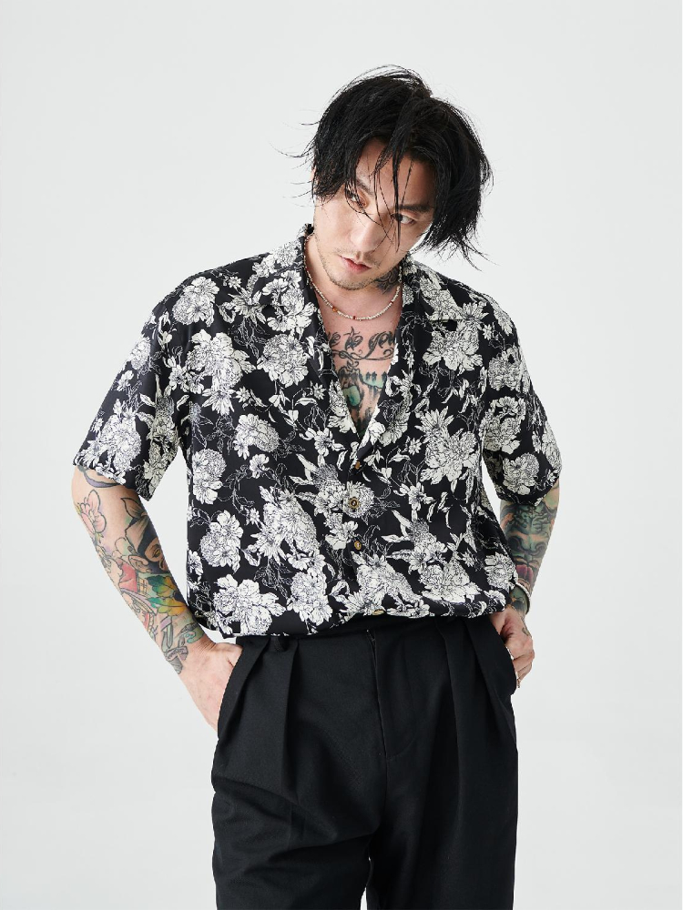 Chemise pour hommes japonais Vintage drôle graphique hawaïen hommes chemises florales avec manches nouveau dans pas cher marque hauts mode homme 2025 Xxl