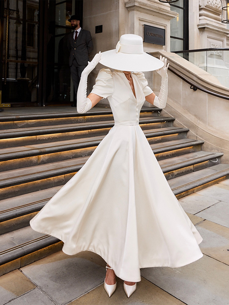 Robe longue élégante en satin pour femmes, manches courtes bouffantes, col en V, décorations de boutons, taille haute, plissée, robe de soirée pour invitées de mariage 2026